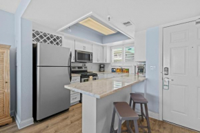 Updated Oceanfront Condo! Pool, Beach & steps from Flagler Ave